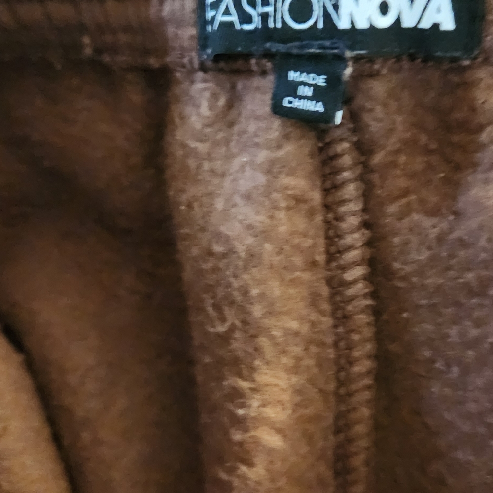 Fashion Nova Hoodie & Pant Sweatsuit Set - Picture 8 of 10